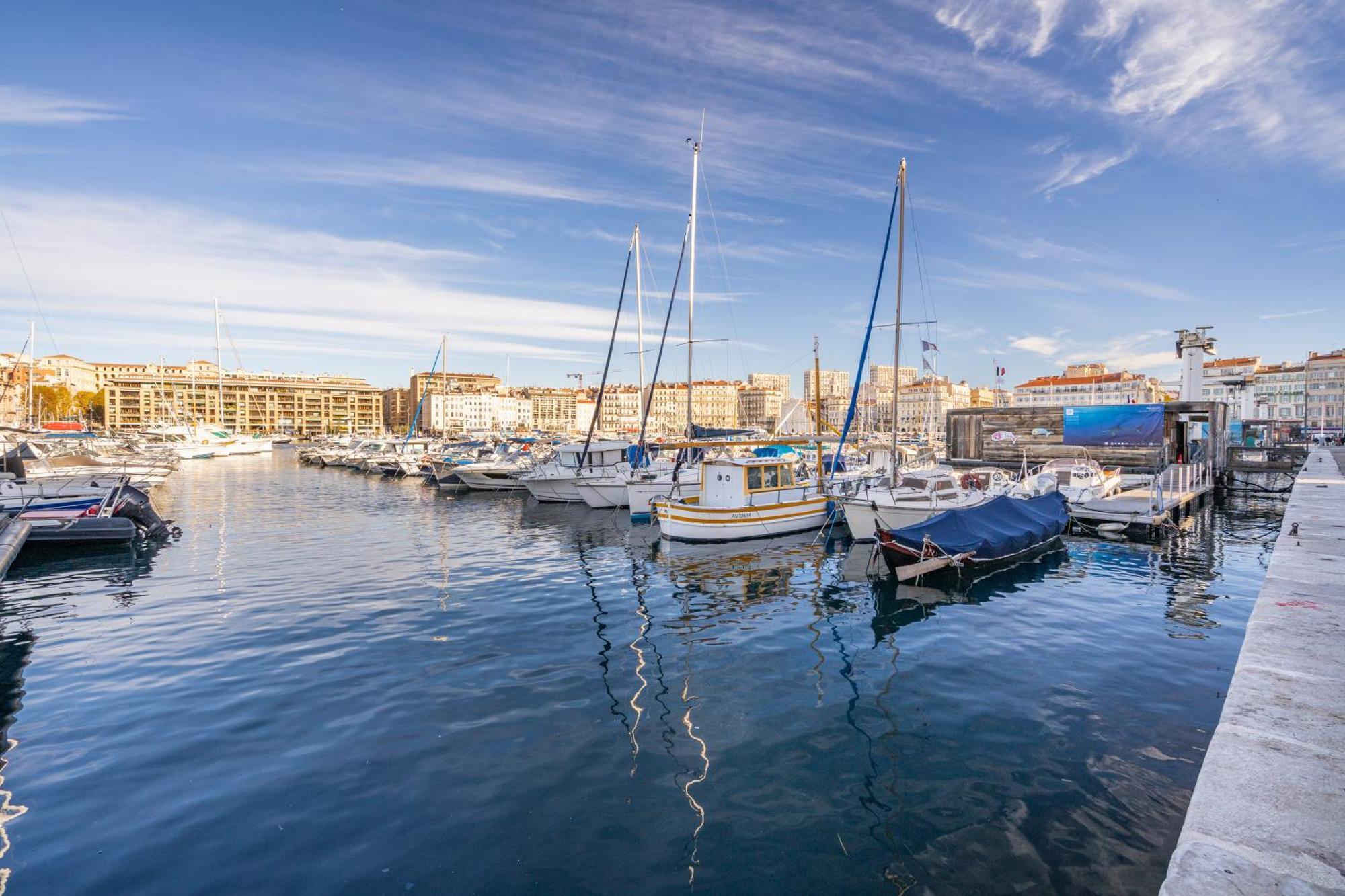 La Pitcholine, Avec Balcon Au Vieux Port * Marseille